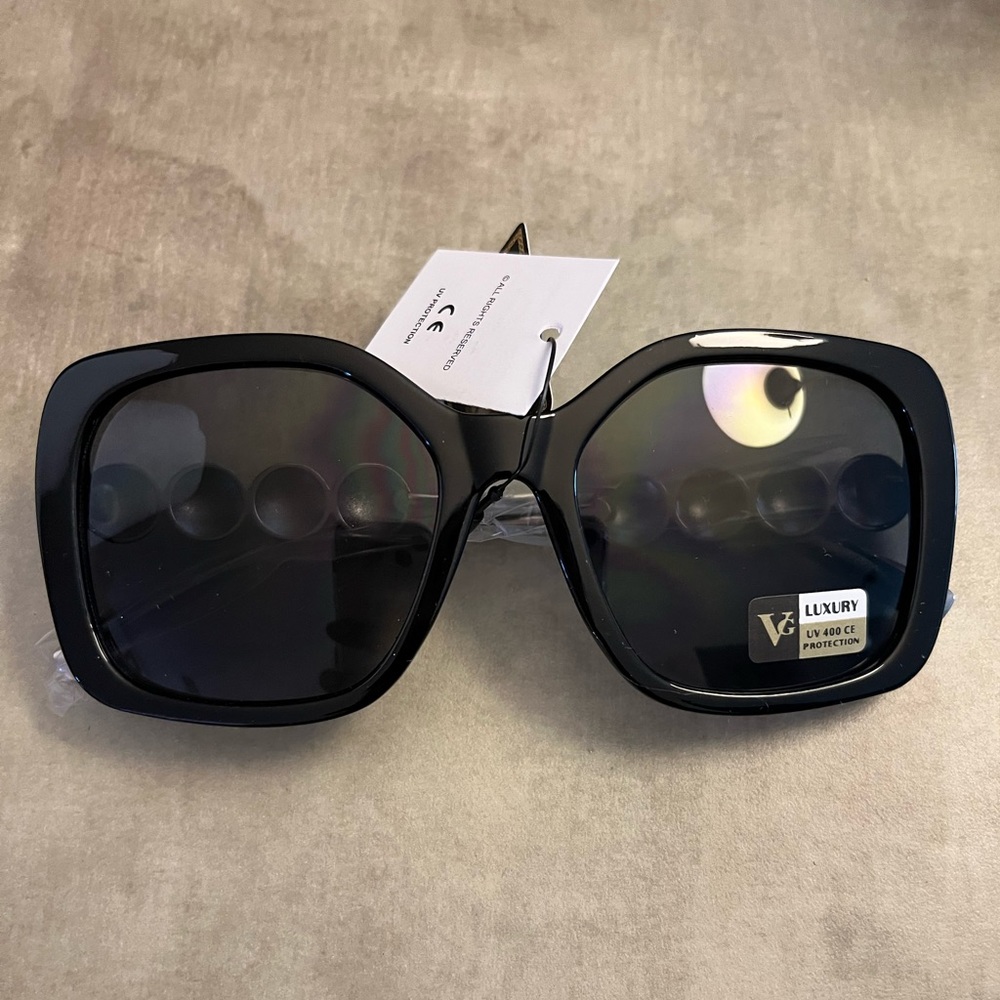 VG Sunshades